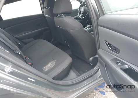 2025 Hyundai Elantra Sel Sport z USA, uszkodzony, nr VIN KMHLM4DG3SU079493